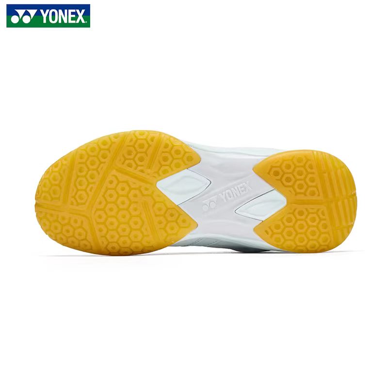 YONEX Badminton Shoes SHB220CR - Badminton Yonex incelemesi ve fiyatı